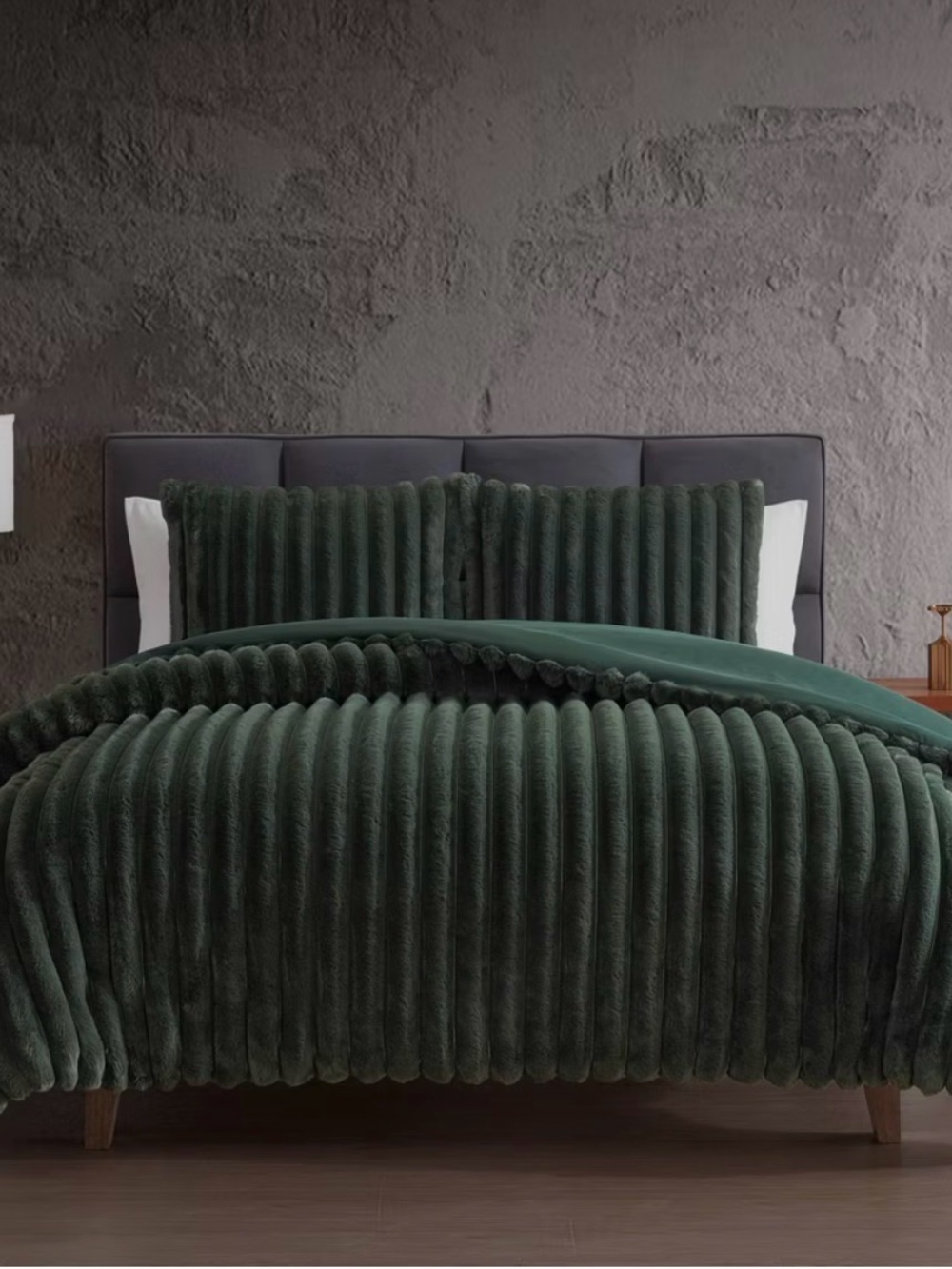 Hallmart Collectibles 3pc Comforter Set